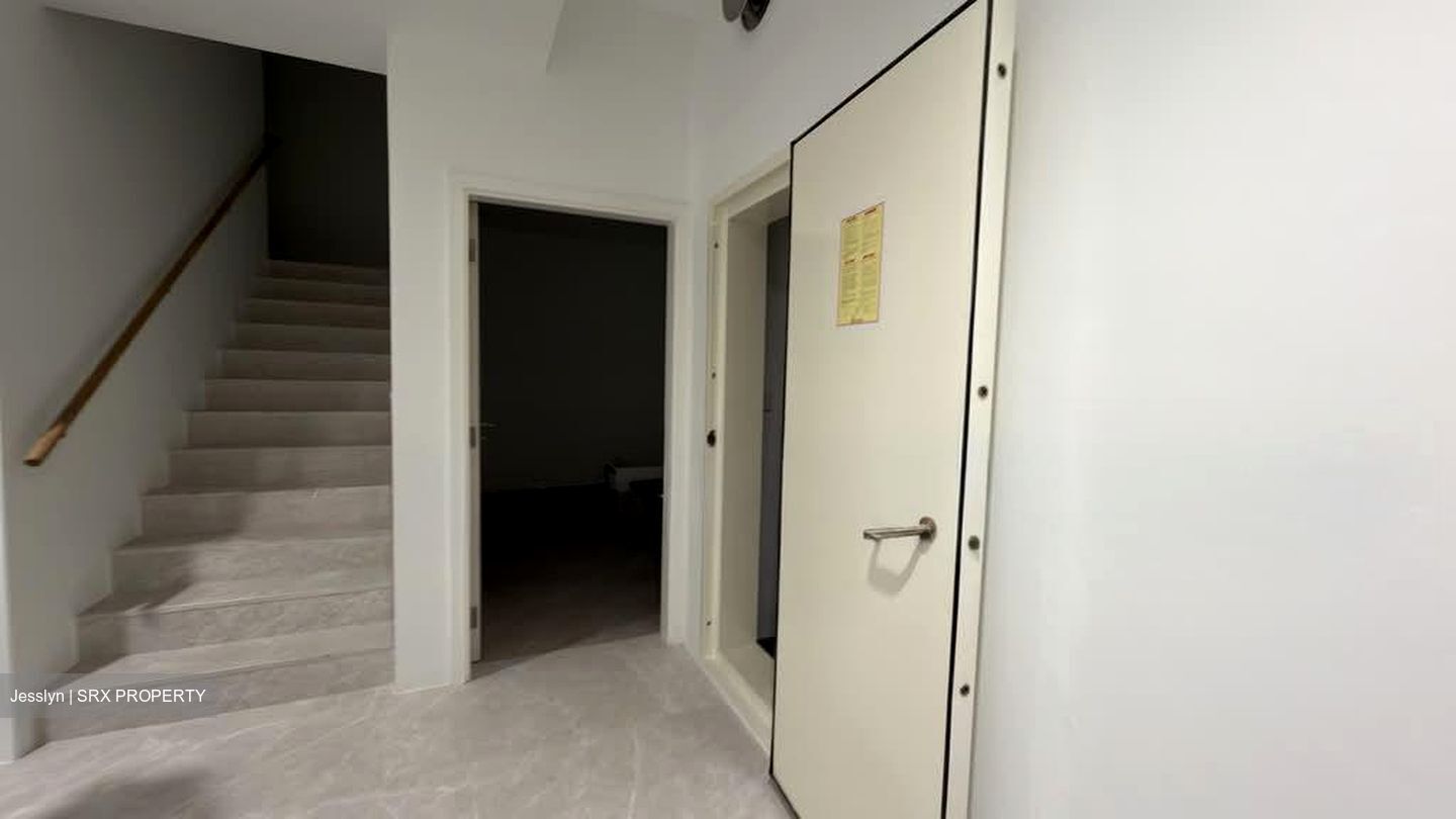 Hong Kong Park (D21), Detached #547475701